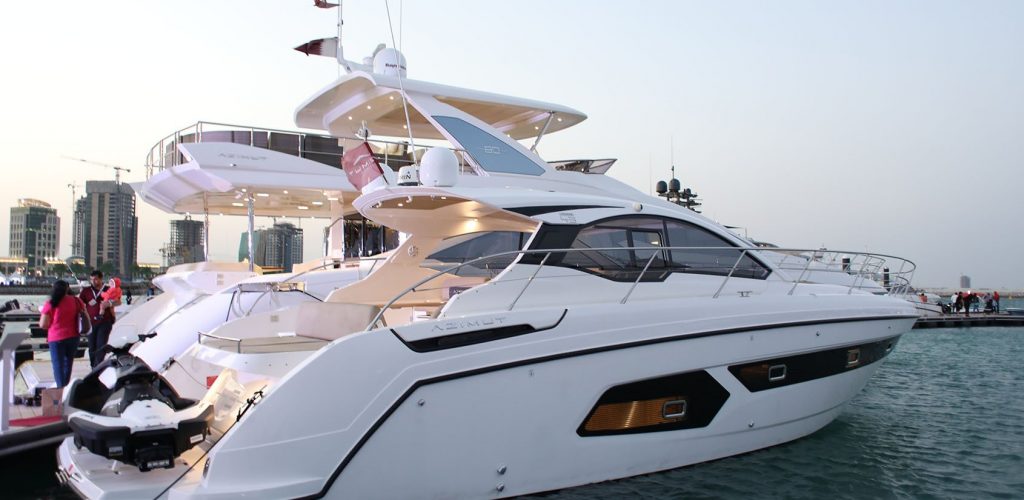 Yacht Ride Doha Qatar